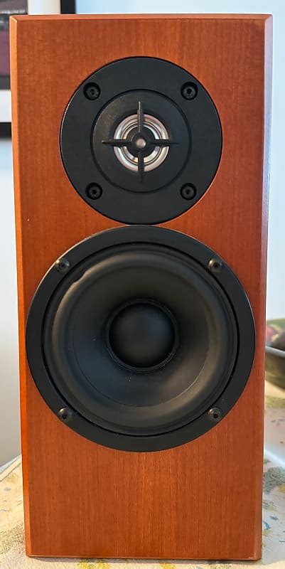 Used Totem Acoustics Dreamcatcher Center speakers for Sale